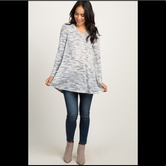 Grey Heathered V-Neck Top - Picture 8 of 8